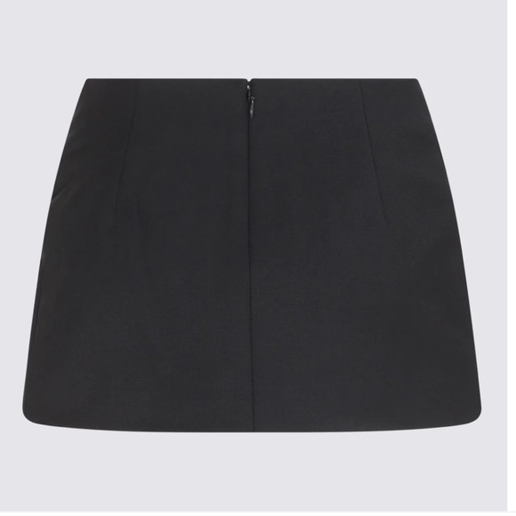 AREA NYC Black Deco Bow Slit Miniskirt - NWT- size 6 - Picture 11 of 17